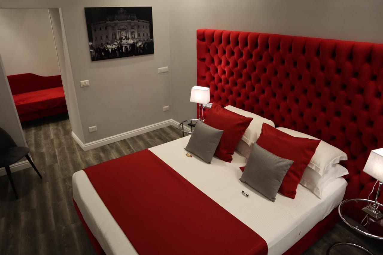 Millina Suites In Navona Rome Exterior photo