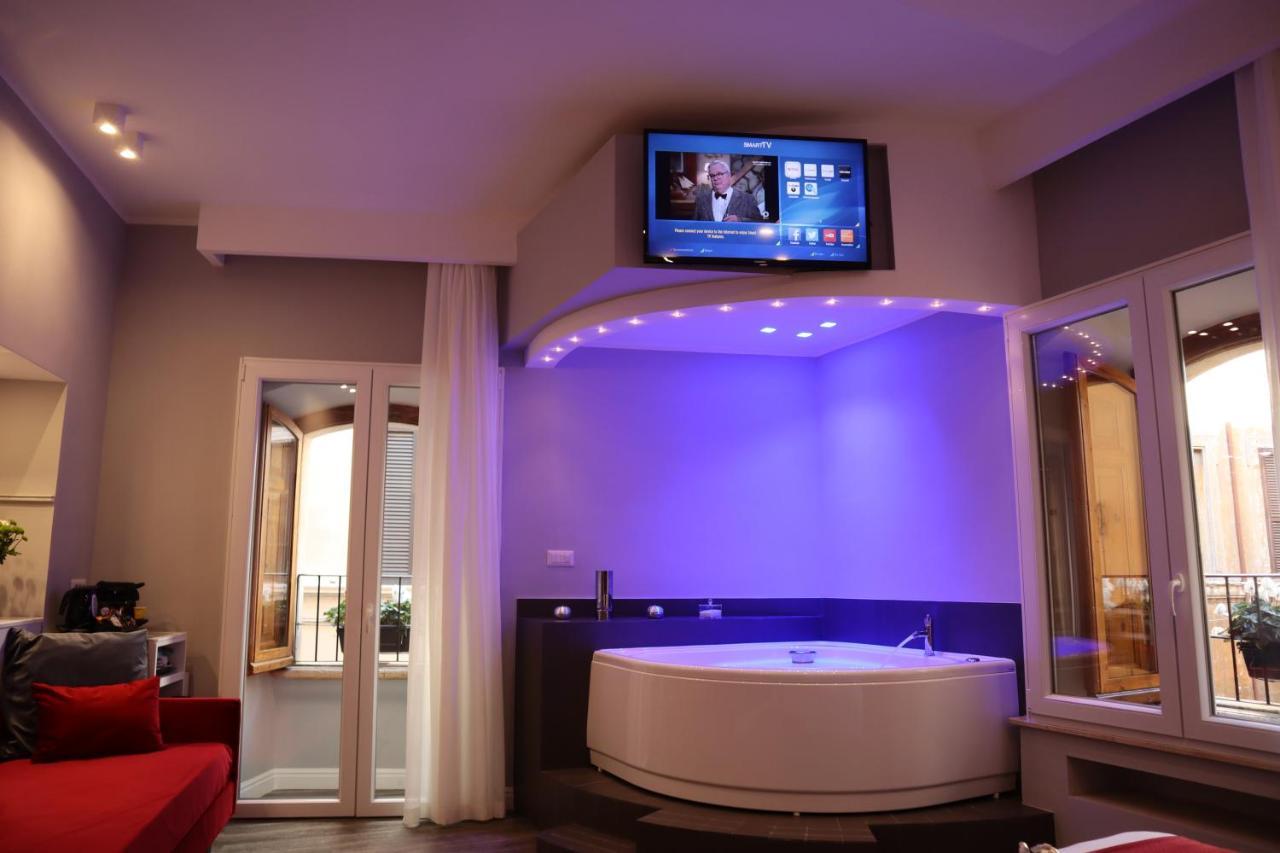 Millina Suites In Navona Rome Exterior photo