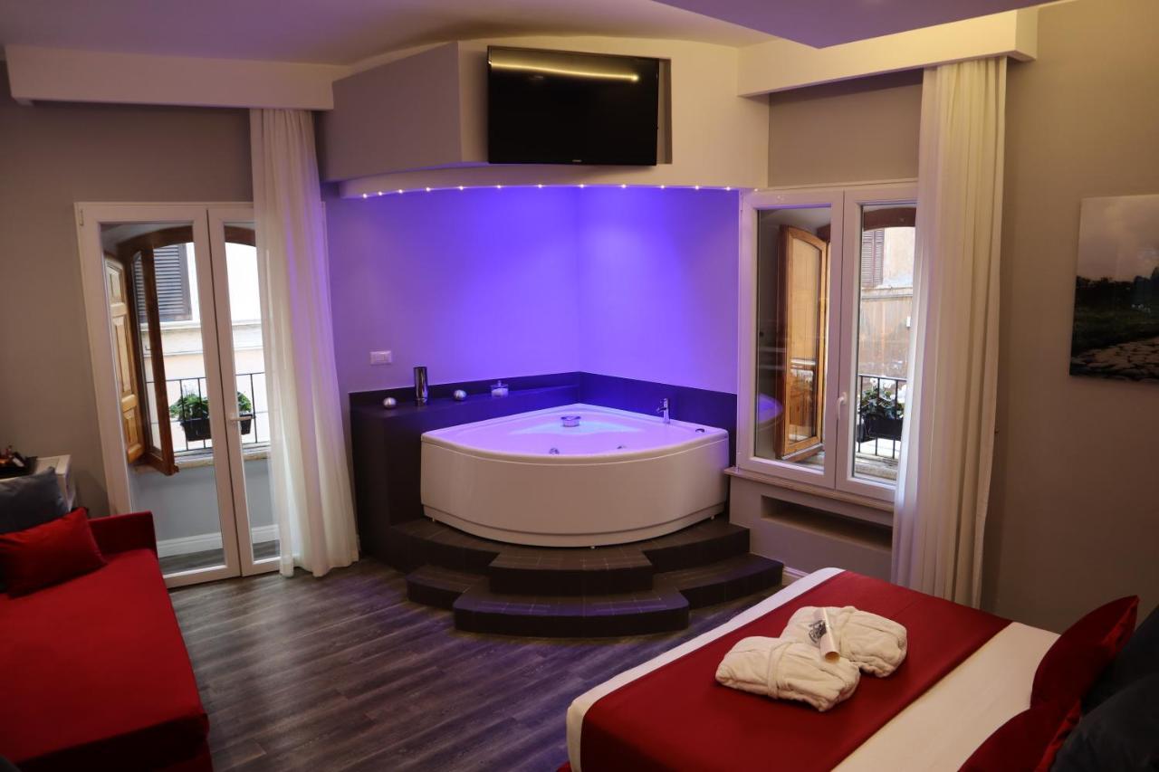 Millina Suites In Navona Rome Exterior photo