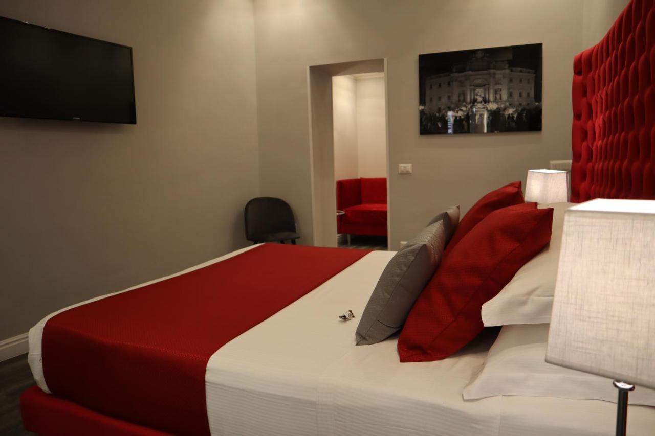 Millina Suites In Navona Rome Exterior photo