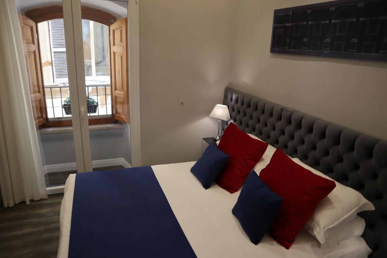 Millina Suites In Navona Rome Exterior photo