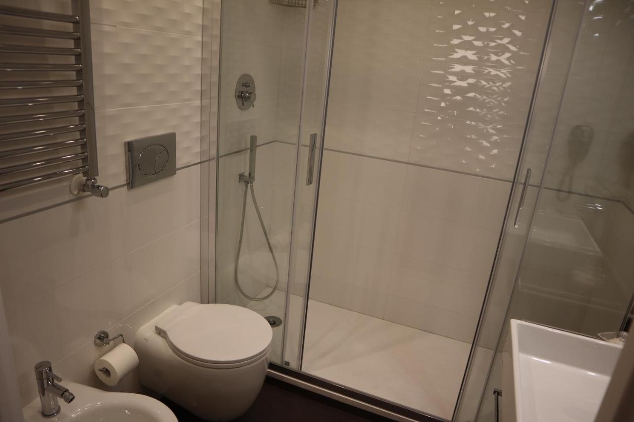 Millina Suites In Navona Rome Exterior photo