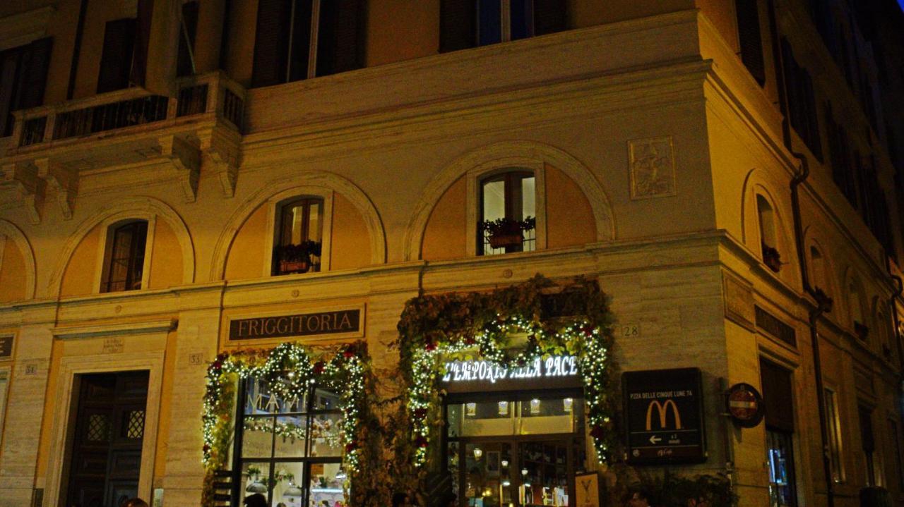 Millina Suites In Navona Rome Exterior photo