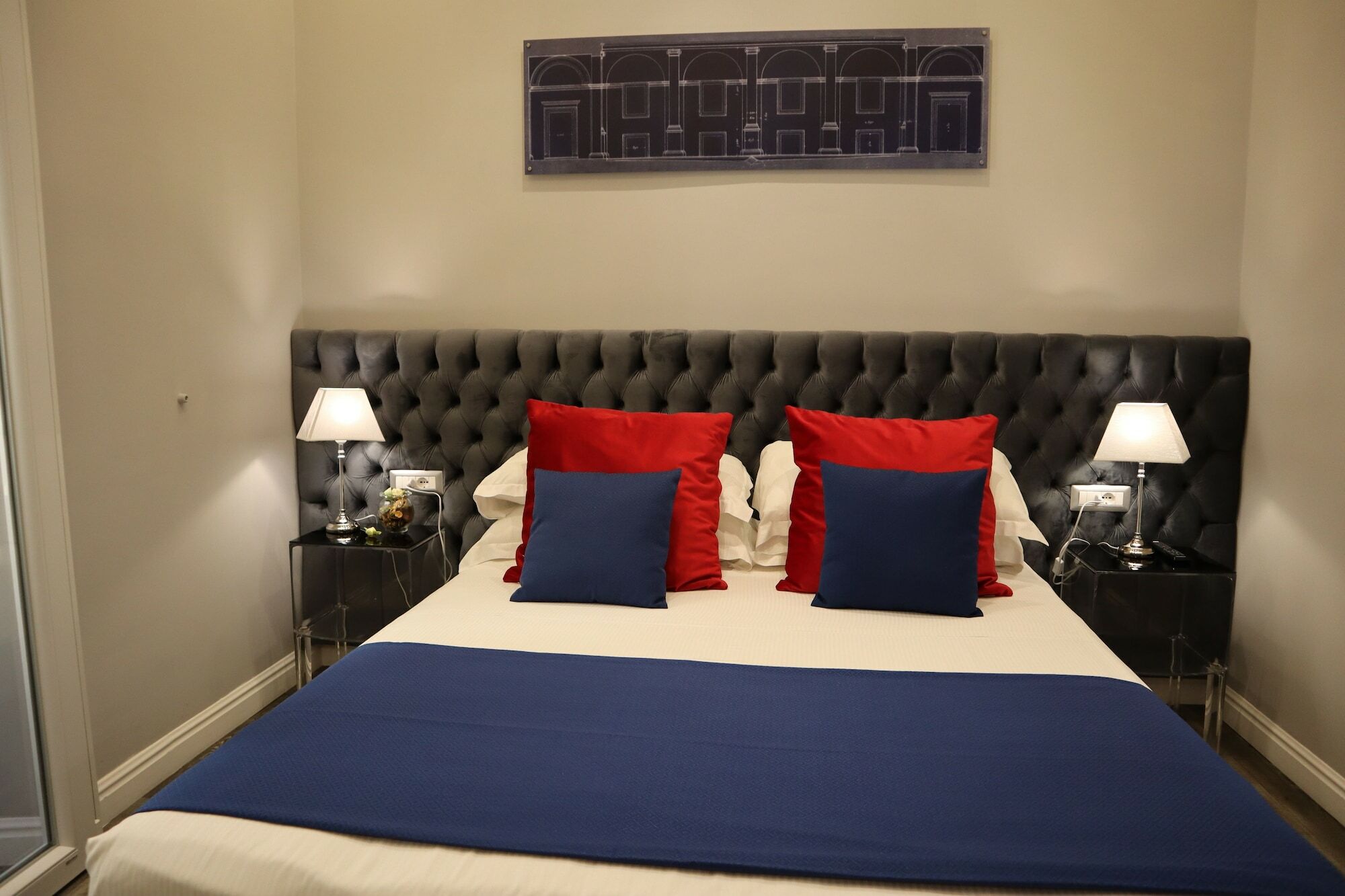 Millina Suites In Navona Rome Exterior photo